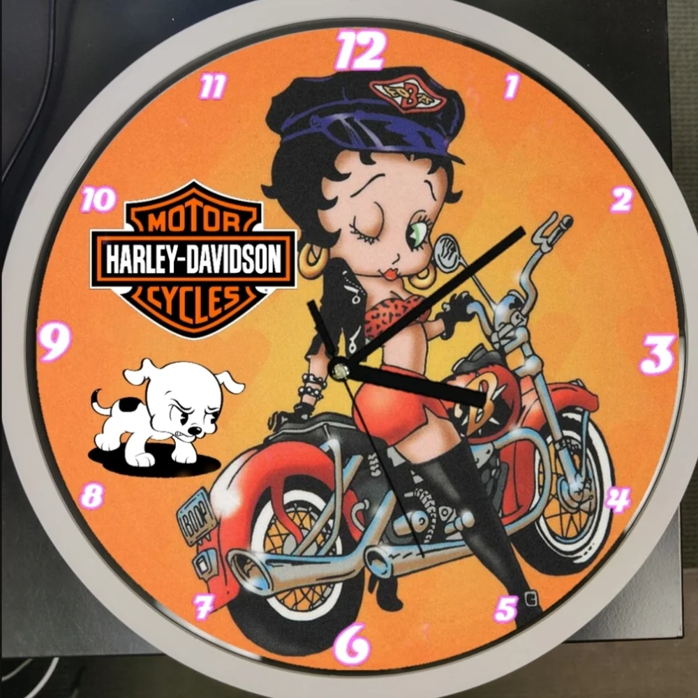 Betty Boop clock